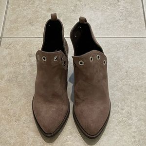 New in box. (Missing lid) Taupe / Tan suede booties with silver. Size 7.